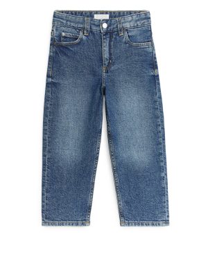 Ami five pocket jeans in relaxed fit, made from dark blue washed GOTS certified organic Italian cotton